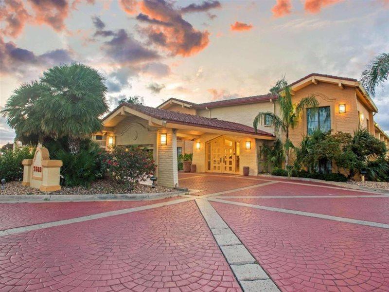 La Quinta Inn By Wyndham Вікторія Екстер'єр фото