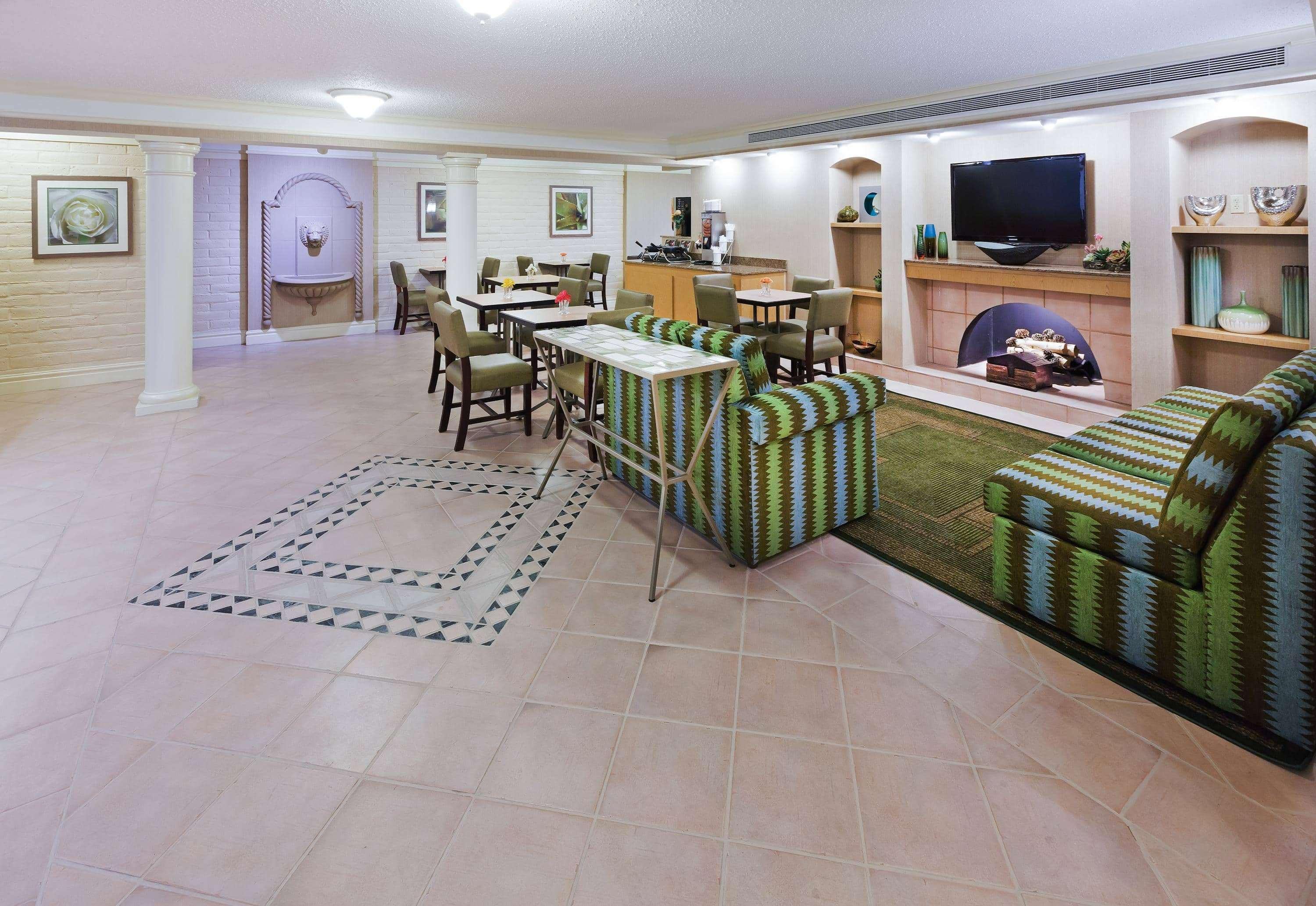 La Quinta Inn By Wyndham Вікторія Екстер'єр фото