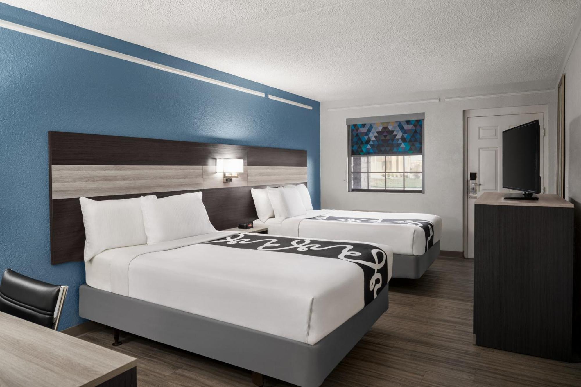 La Quinta Inn By Wyndham Вікторія Екстер'єр фото